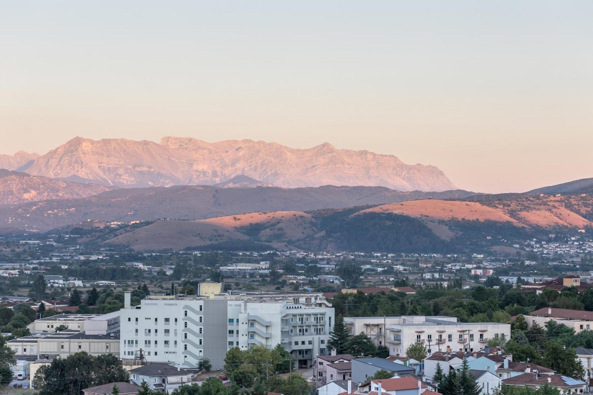 City Hill Luxury Apartments Giannina Esterno foto